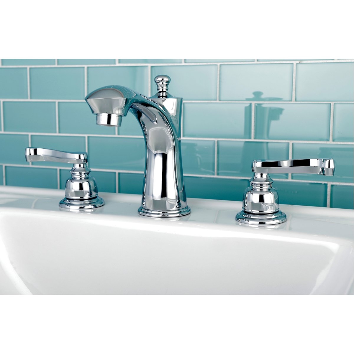 Kingston Brass Royale 8-Inch Widespread Bathroom Faucet