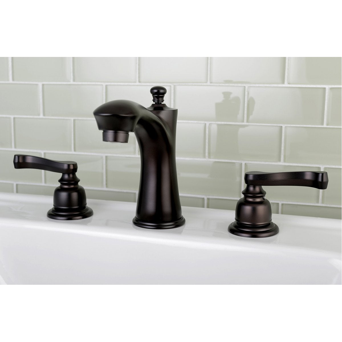 Kingston Brass Royale 8-Inch Widespread Bathroom Faucet