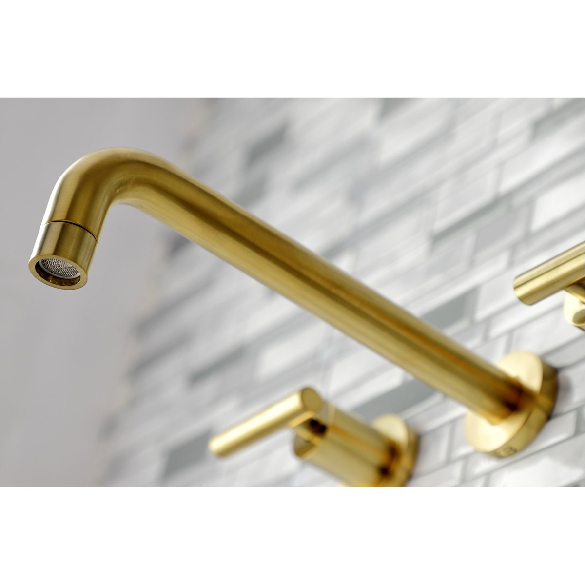 Kingston Brass Manhattan 2-Handle Wall Mount Roman Tub Faucet