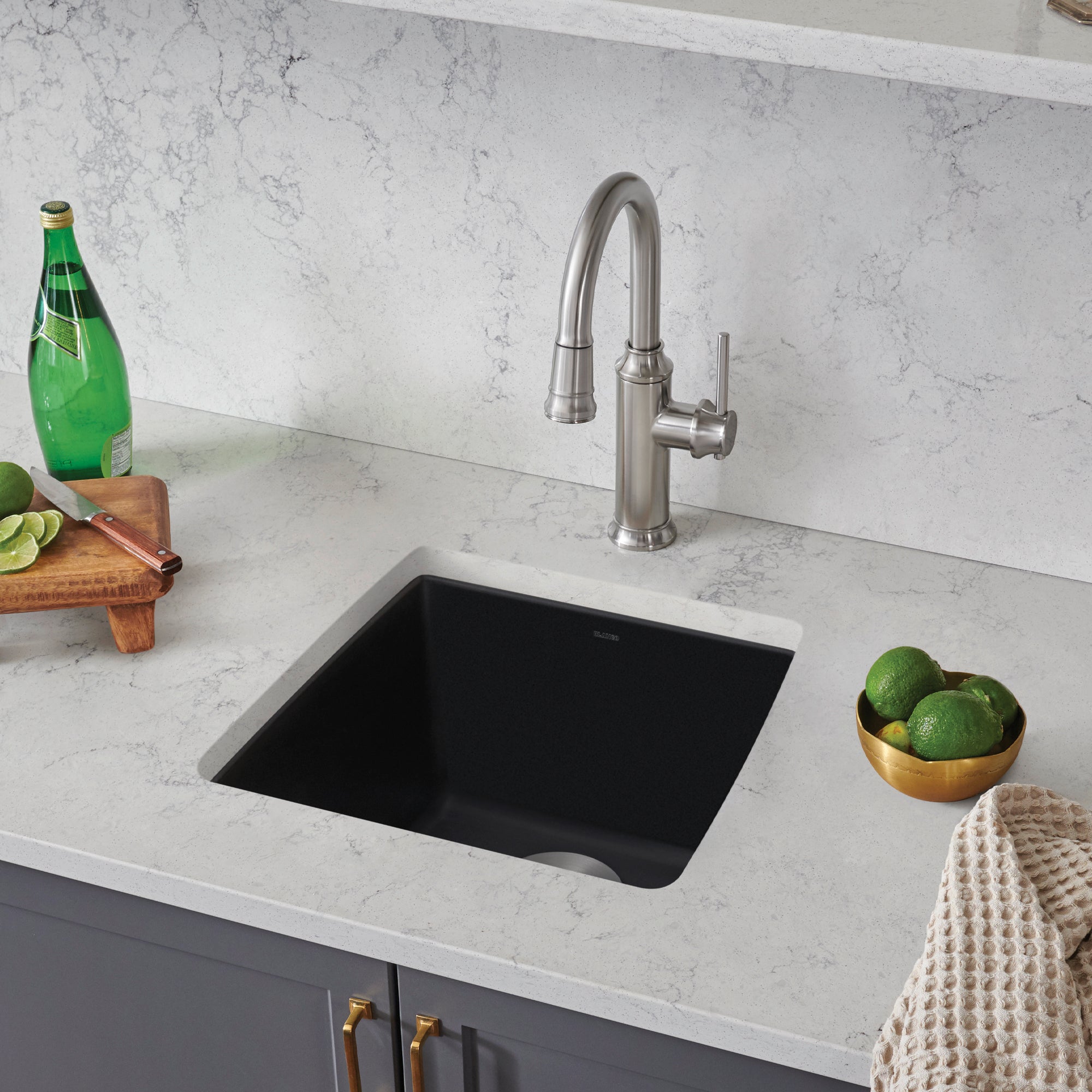 BLANCO 17 1/2" Undermount Performa SILGRANIT Bar and Prep Sink