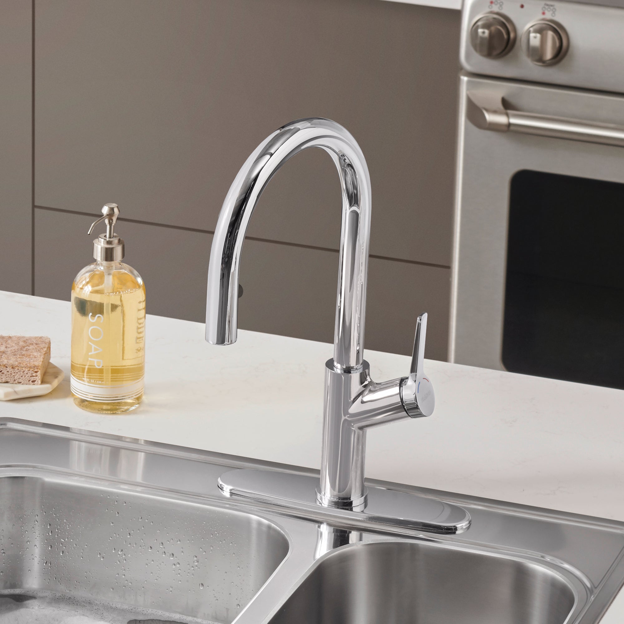 BLANCO Urbena Pull-Down Kitchen Faucet with SILGRANIT Finishes