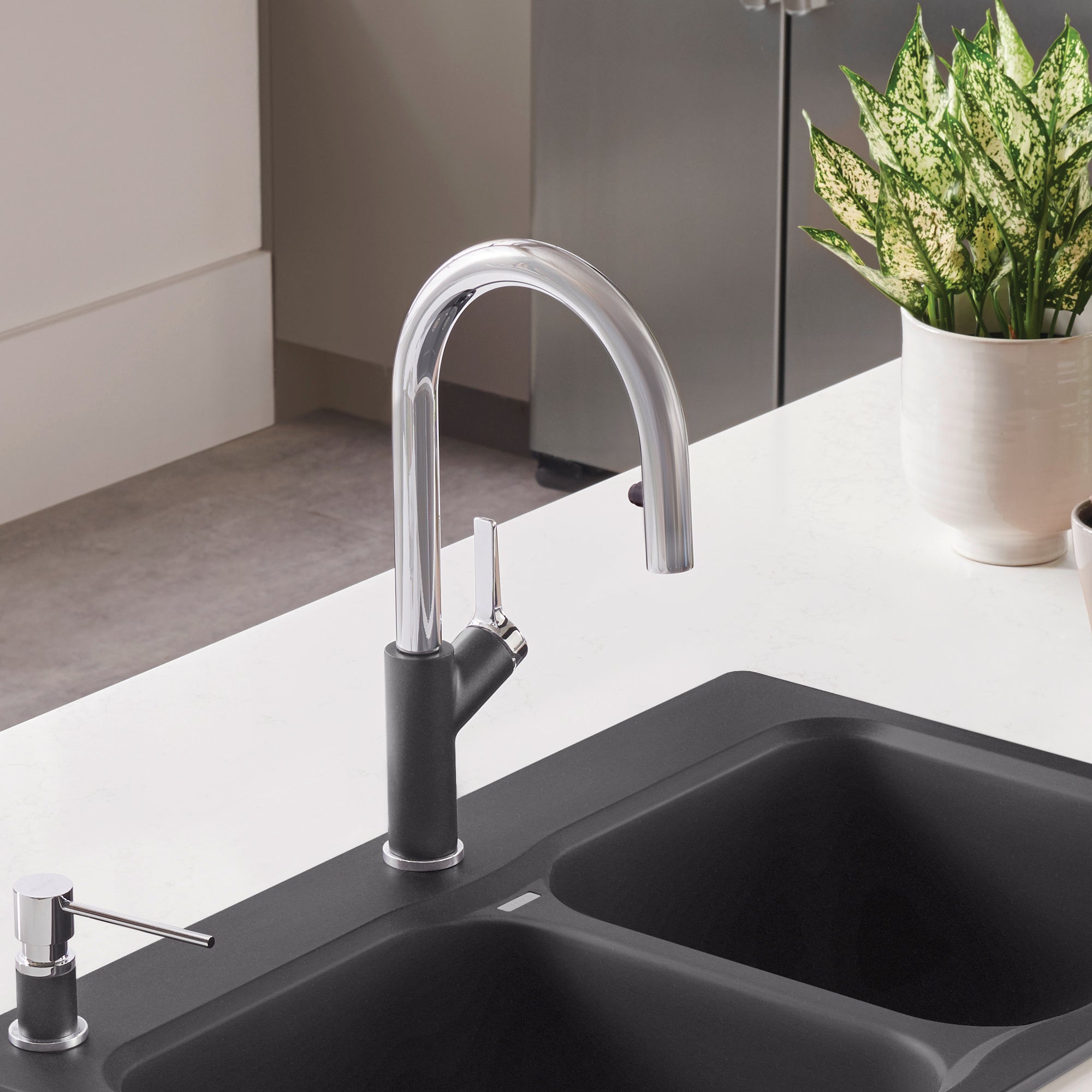 BLANCO Urbena Pull-Down Kitchen Faucet with SILGRANIT Finishes