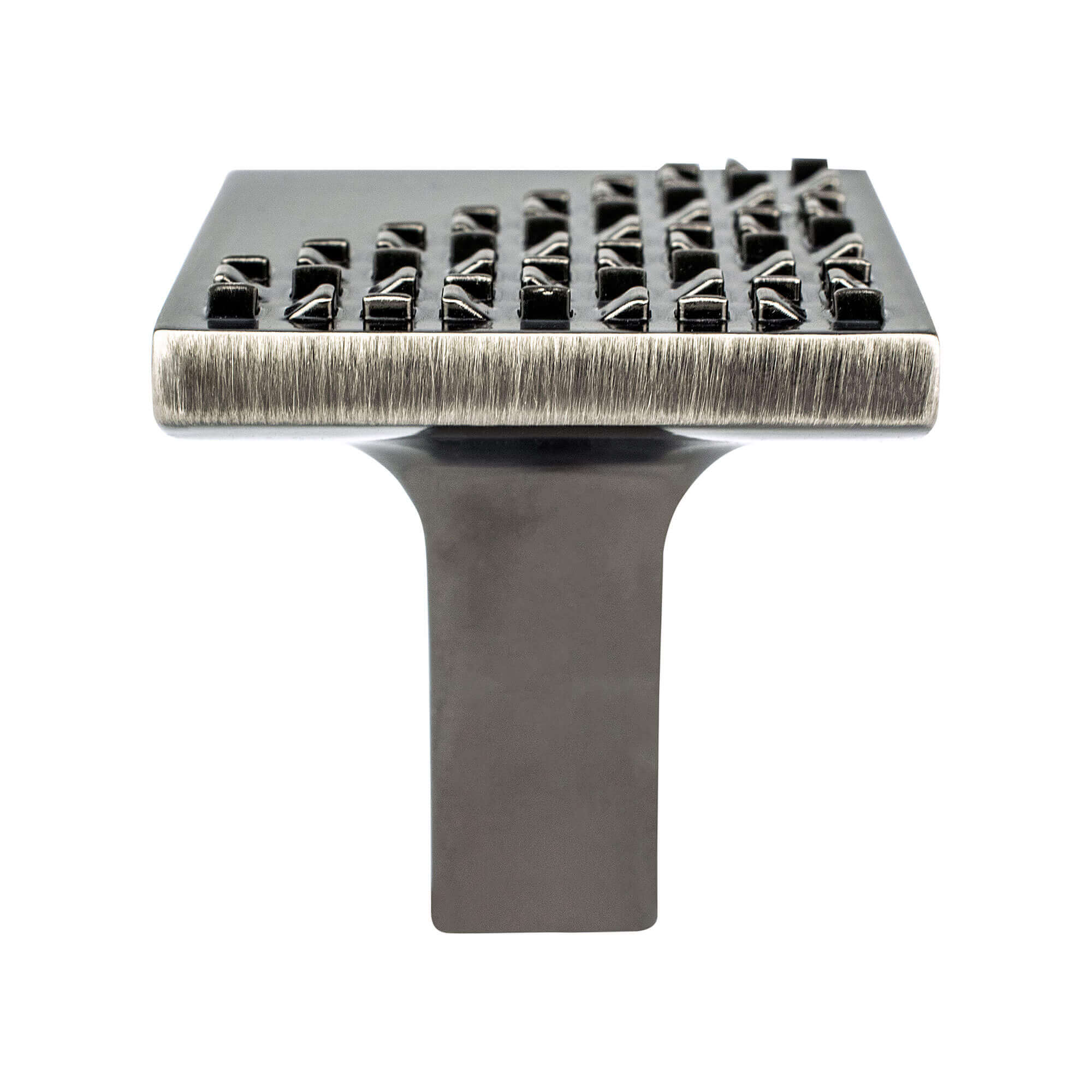 Berenson Roque Knob in Vintage Nickel