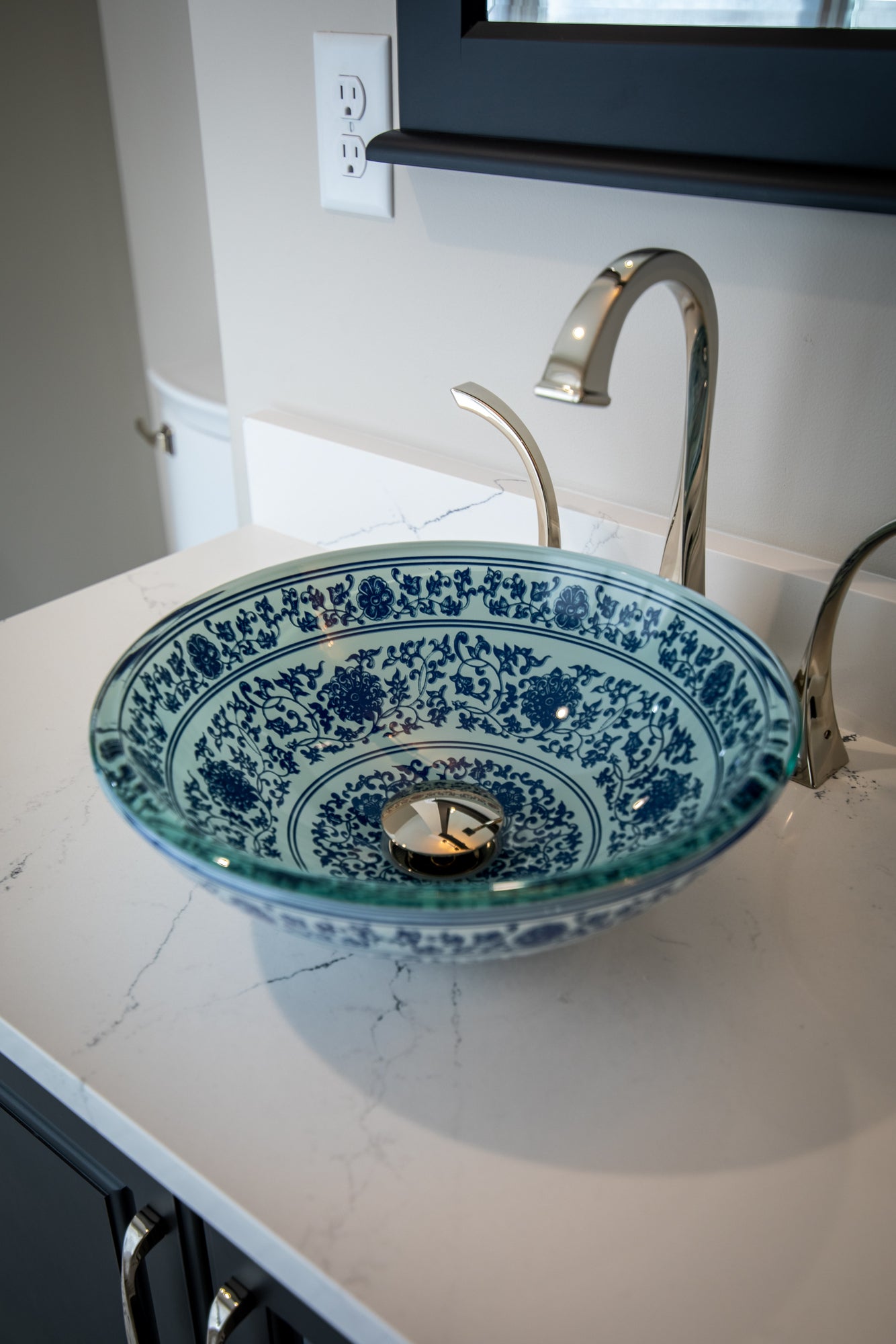 Eden Bath Ming Dynasty Glass Vessel Sink