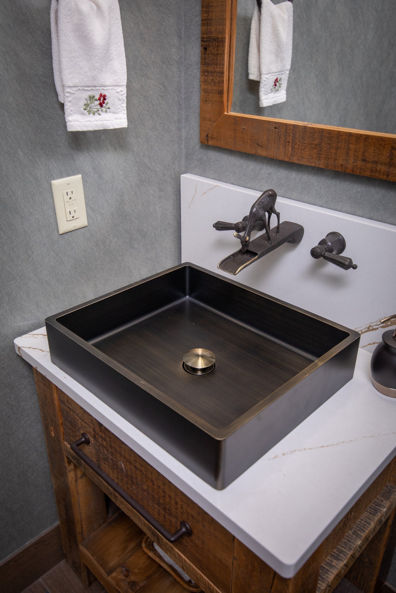 Rectangular 18 3/4" x 15 3/4" Thick Rim Stainless Steel Bathroom Vessel Sink with Drain in Antique Gold