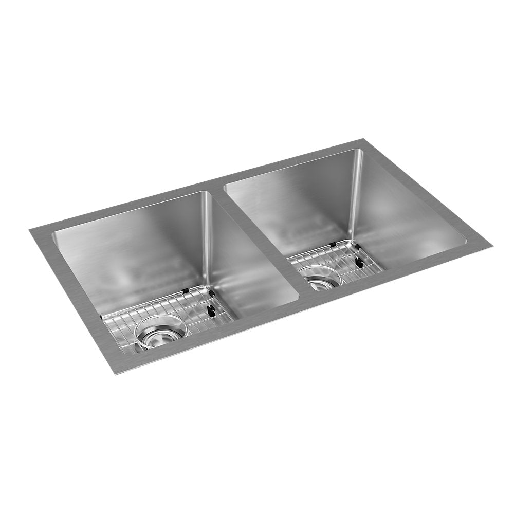 Elkay Crosstown 16 Gauge Stainless Steel, 30-3/4" x 18-1/2" x 10" Equal Double Bowl Undermount Sink Kit