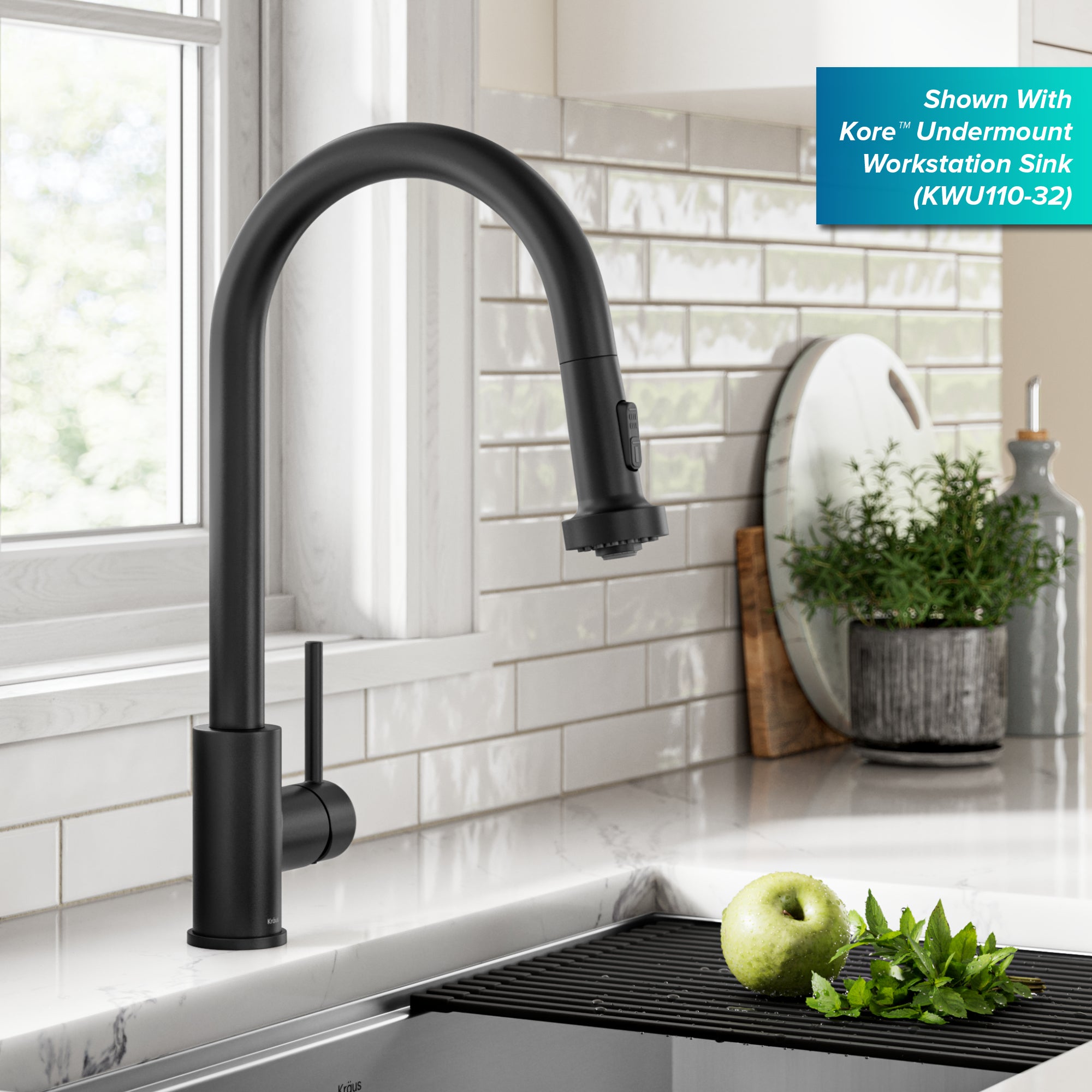 KRAUS 2-Function Single Handle Pull Down Kitchen Faucet in Matte Black