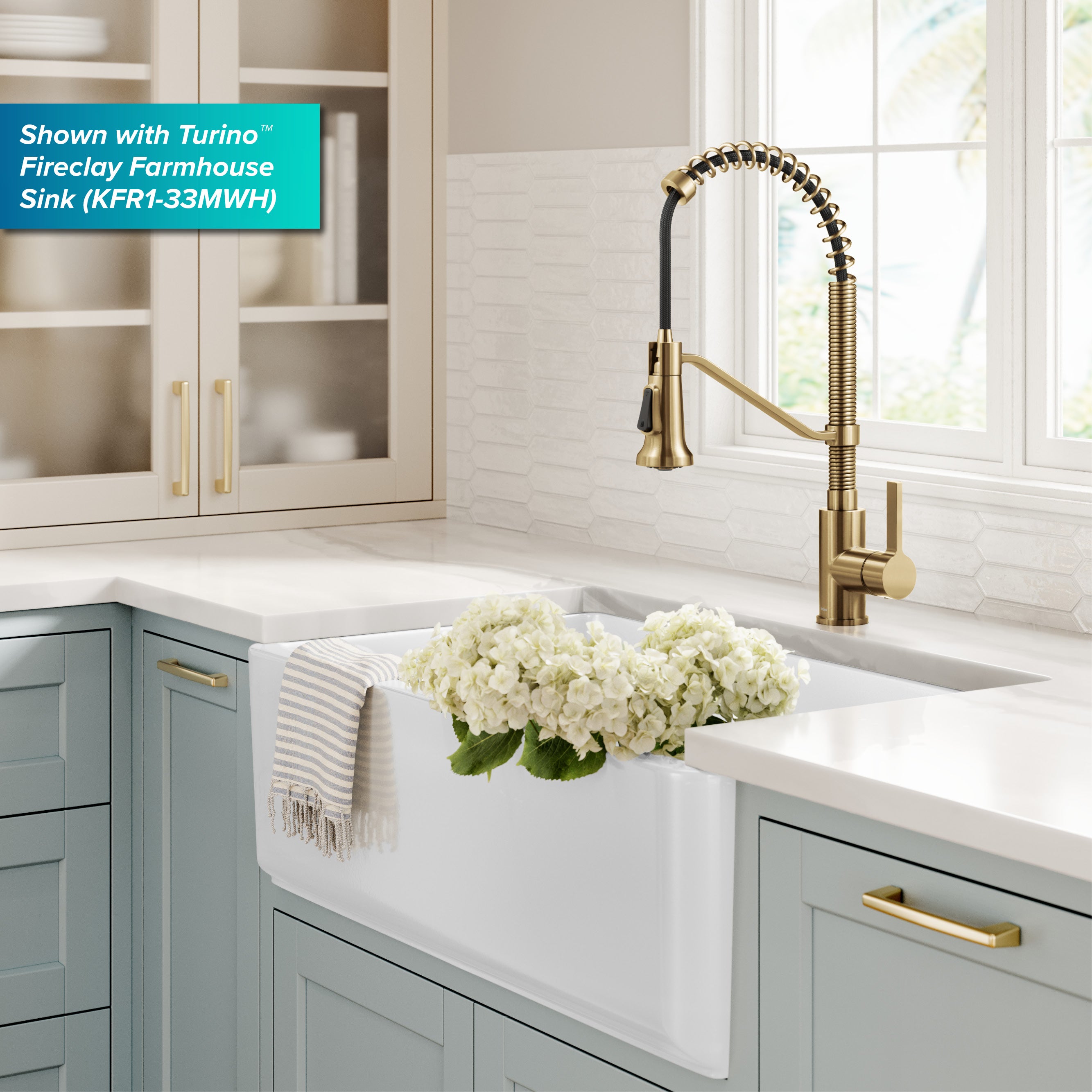 KRAUS Britt Single Handle Pull Down Kitchen Faucet in Spot-Free Brushed Brass