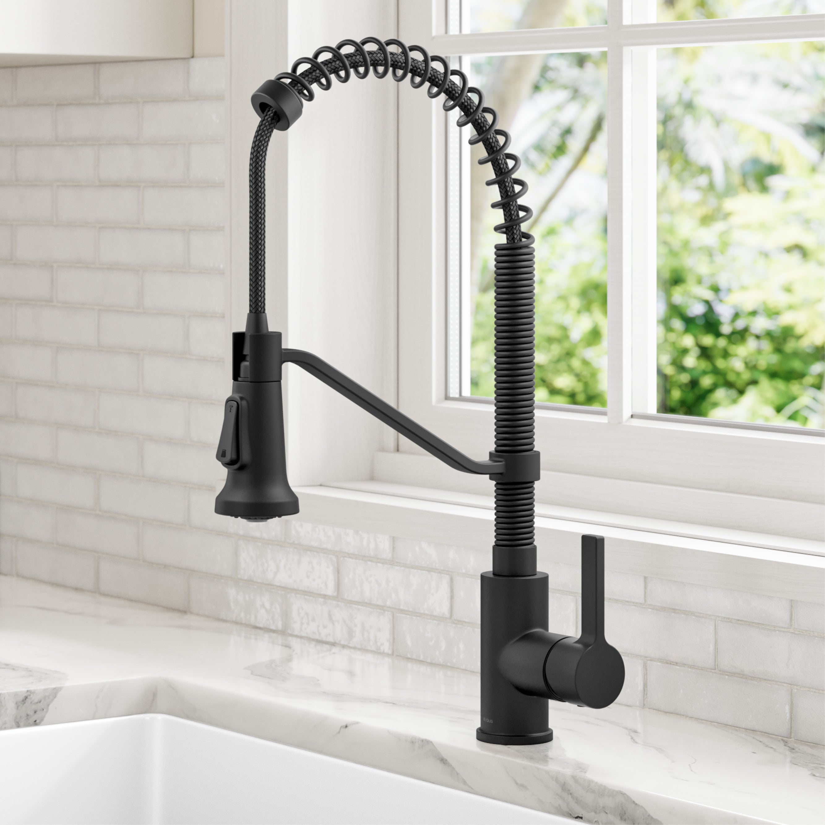 KRAUS Britt Single Handle Pull Down Kitchen Faucet in Matte Black