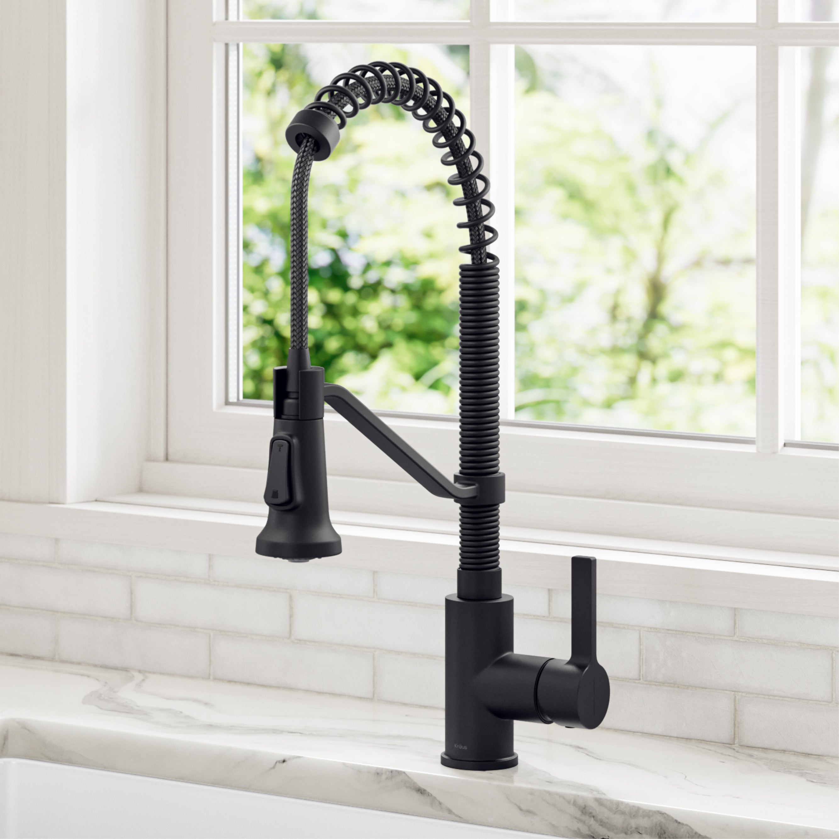 KRAUS Britt Single Handle Pull Down Kitchen Faucet in Matte Black