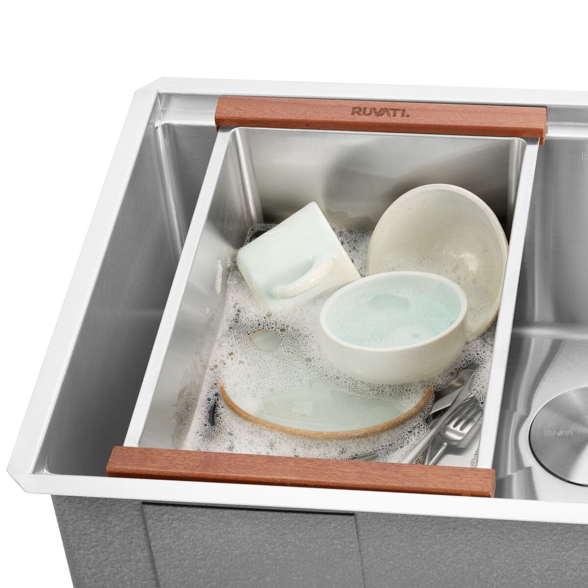 Ruvati LedgeFit Dish Soaking Tub w/ Wood Handles