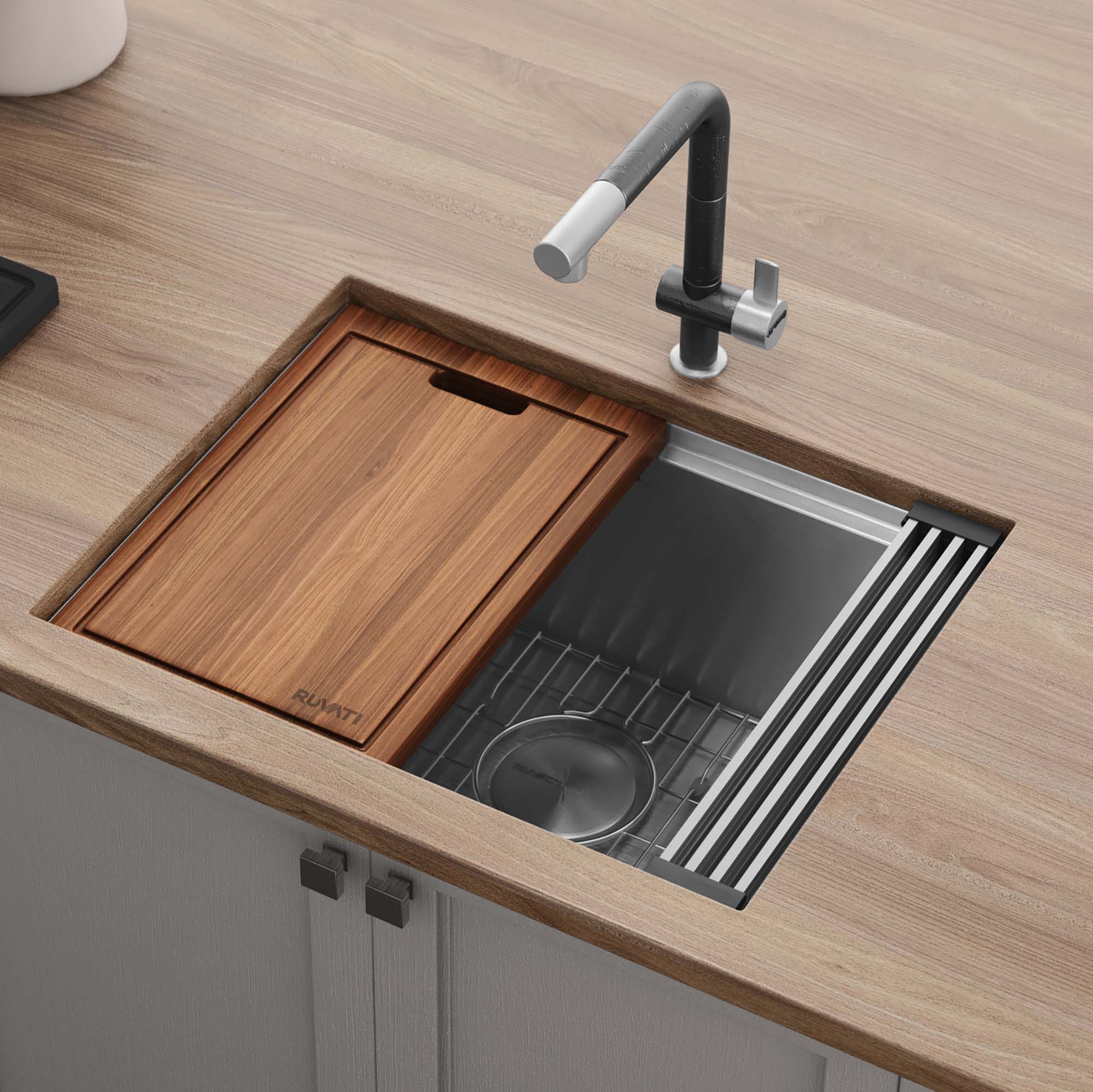 Ruvati 24" Undermount Stainless Workstation Kitchen Sink