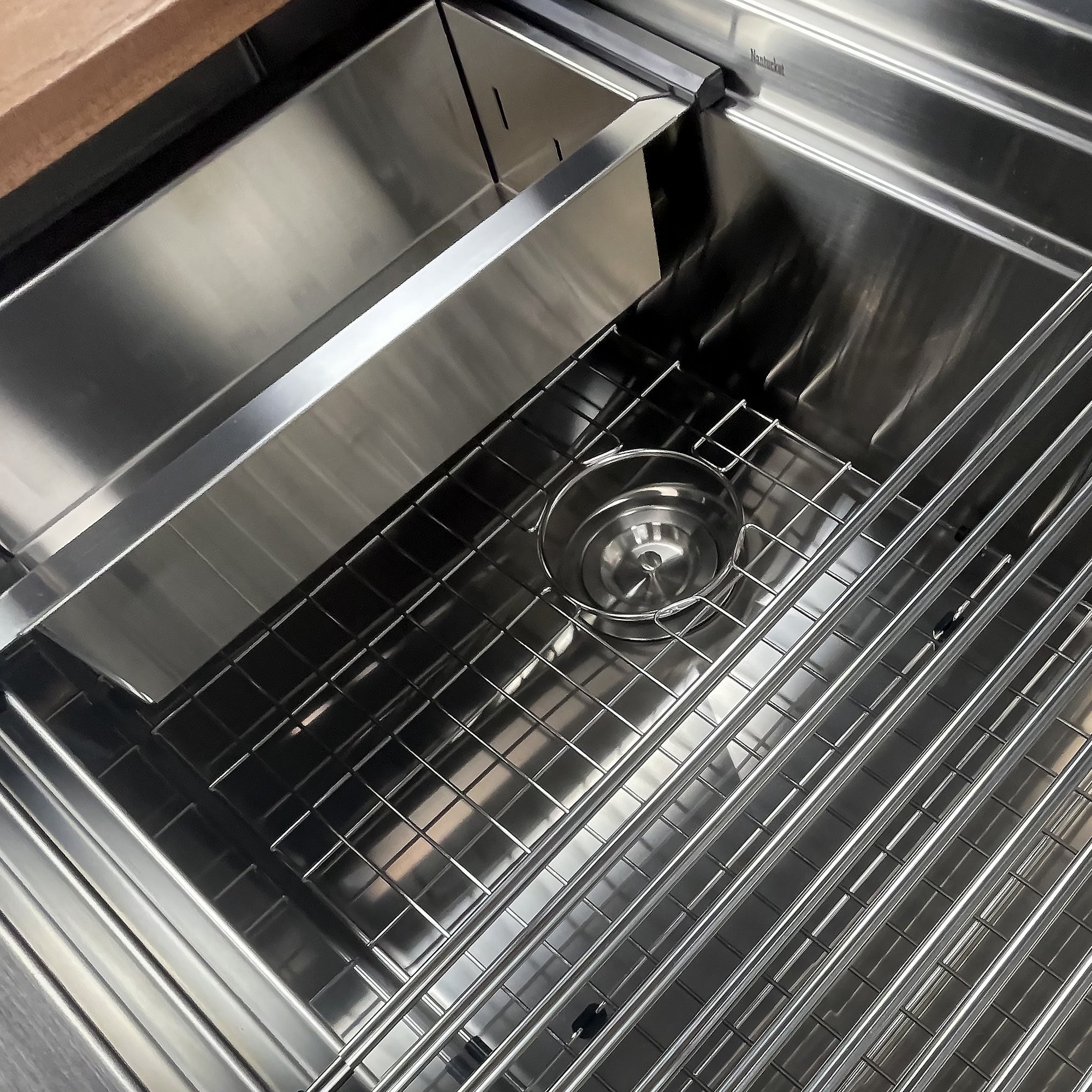 Nantucket Sinks 42" Small Radius Undermount Workstation Kitchen Sink