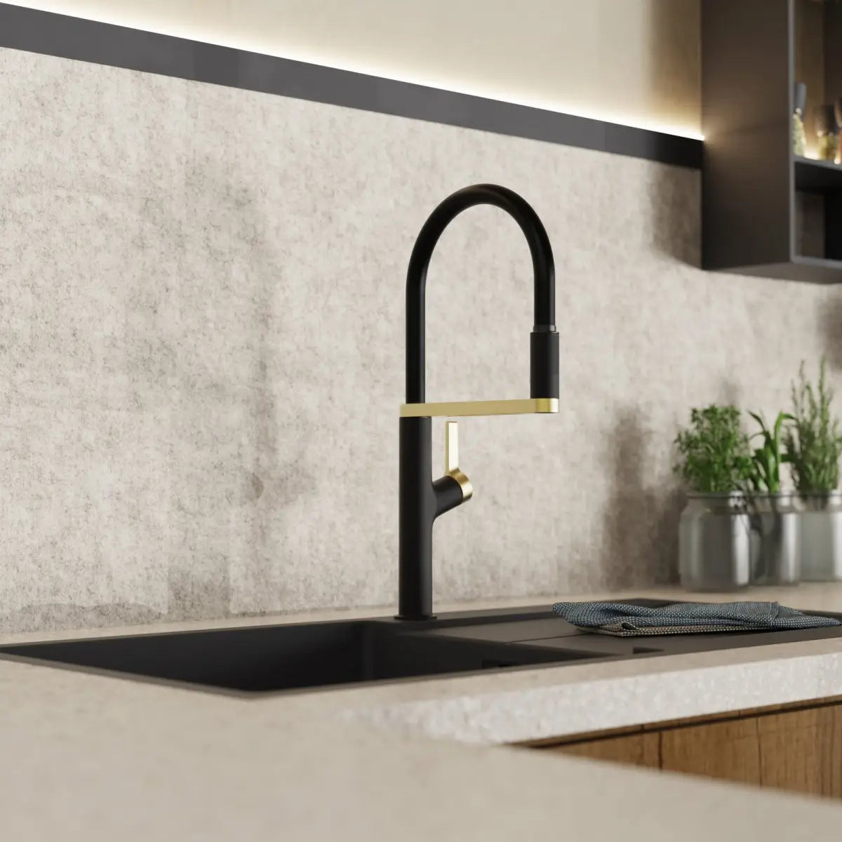 Wasserwerk Single Hole Pull Down Kitchen Faucet | Matte Black & Brushed Gold-DirectSinks