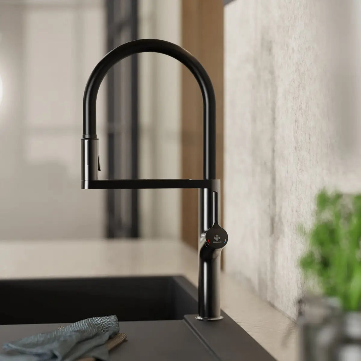 Wasserwerk Single Hole Pull Down Kitchen Faucet in Matte Graphite