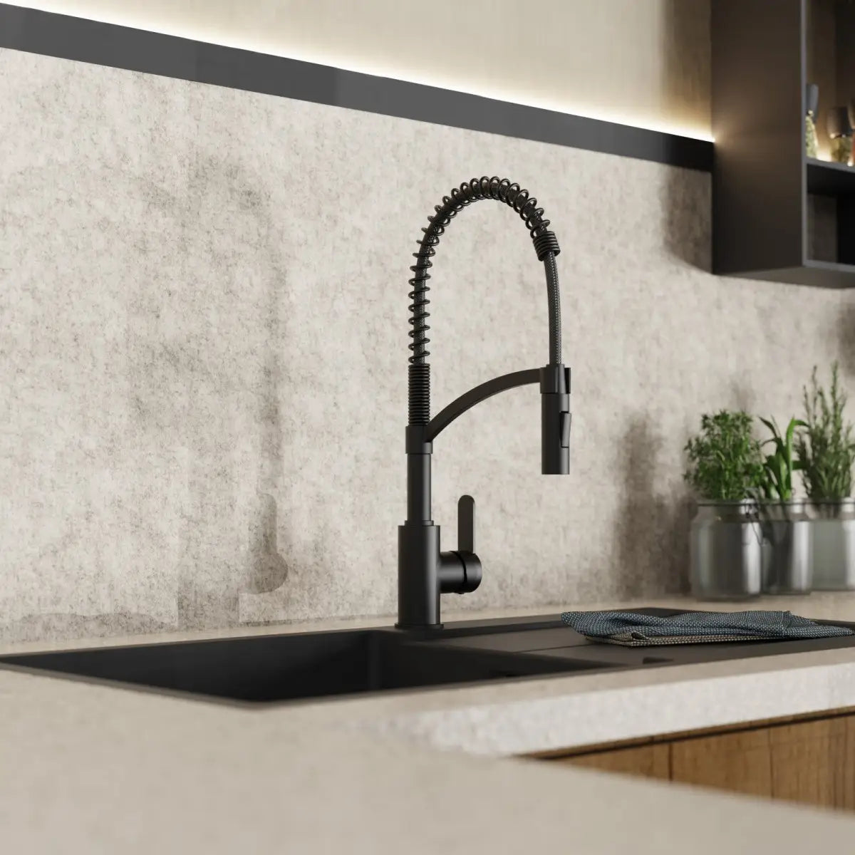 Wasserwerk Single Hole Pull Down Kitchen Faucet in Matte Black-DirectSinks