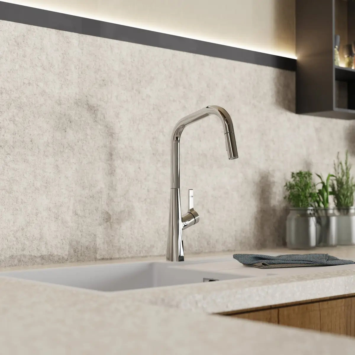 Wasserwerk Single Hole Pull Down Kitchen Faucet in Chrome