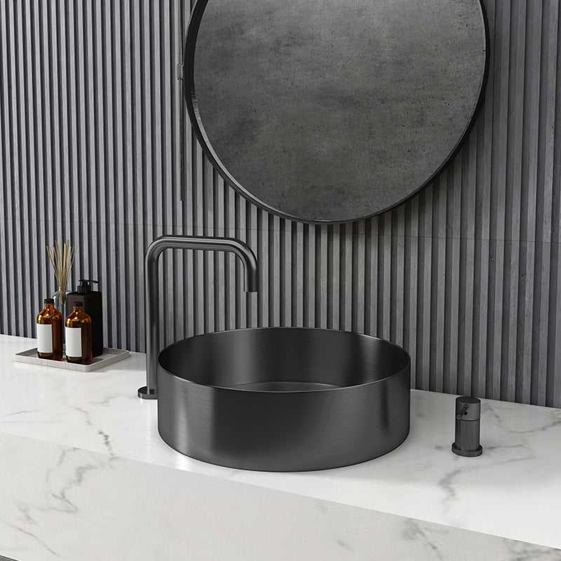15" Round Stainless Steel Bathroom Vessel Sink with Drain in Black