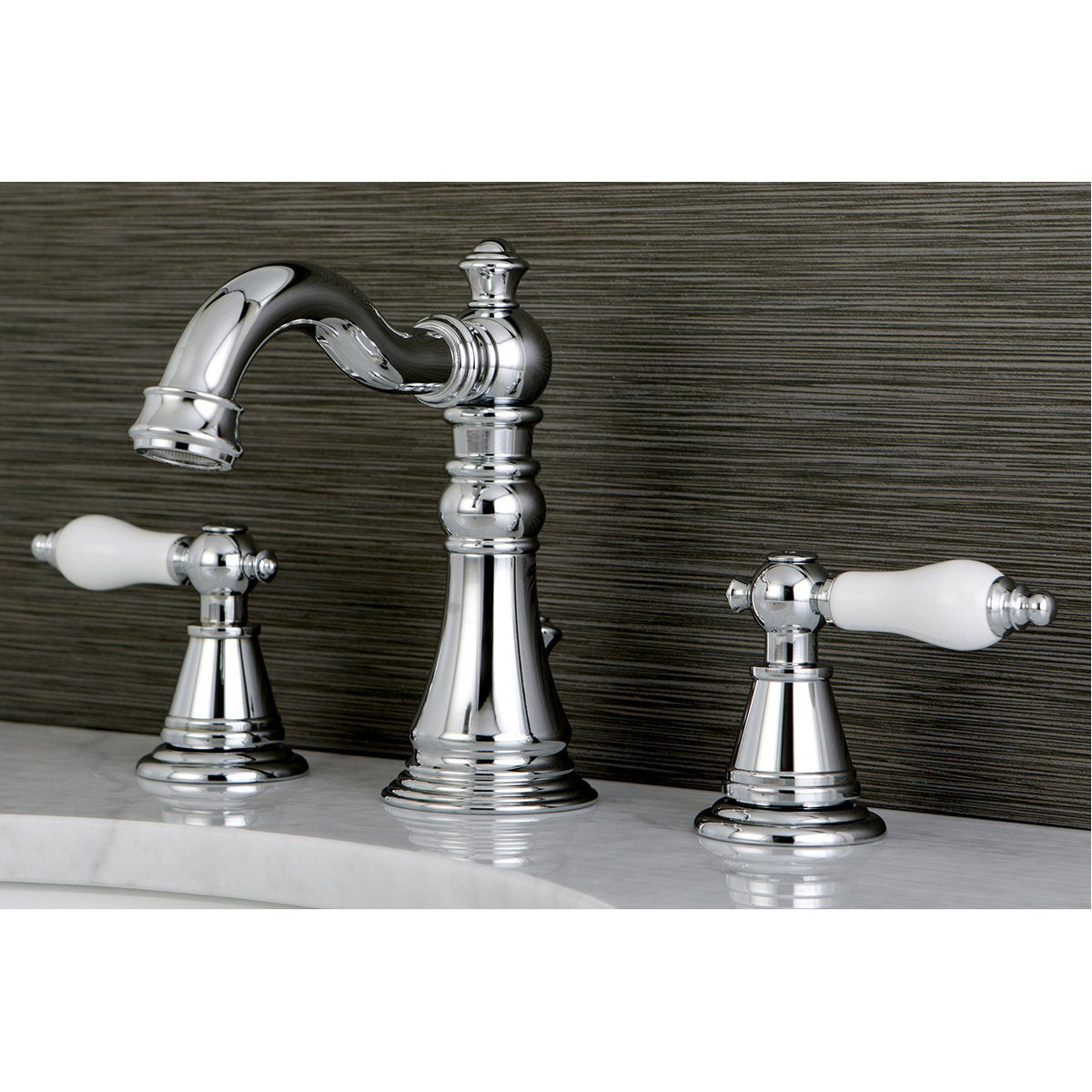 Kingston Brass Fauceture English Classic 3-Hole Widespread Bathroom Faucet