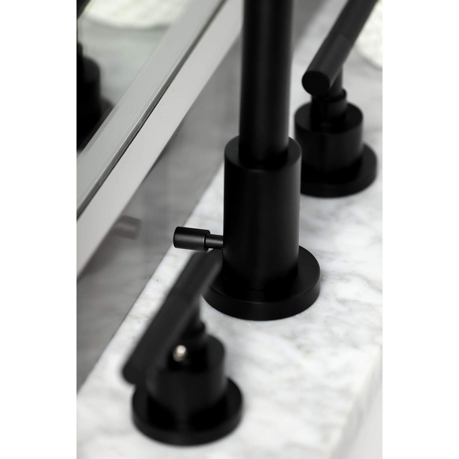 Kingston Brass Fauceture FSC893XCKL-P Kaiser Widespread Bathroom Faucet with Brass Pop-Up