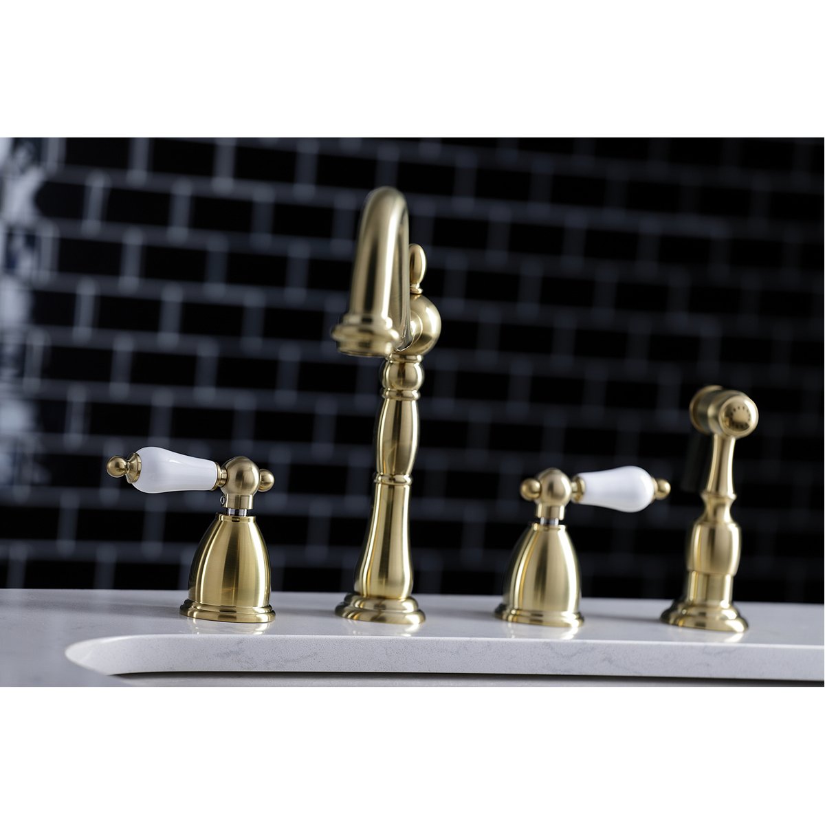 Kingston Brass KB825K5 Chatham Widespread Kitchen Faucet, 9", Oil-Rubbed  Bronze