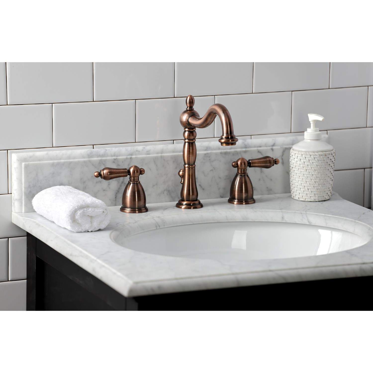 Kingston Brass KB197ALAC 8 in. Widespread Bathroom Faucet, Antique Copper