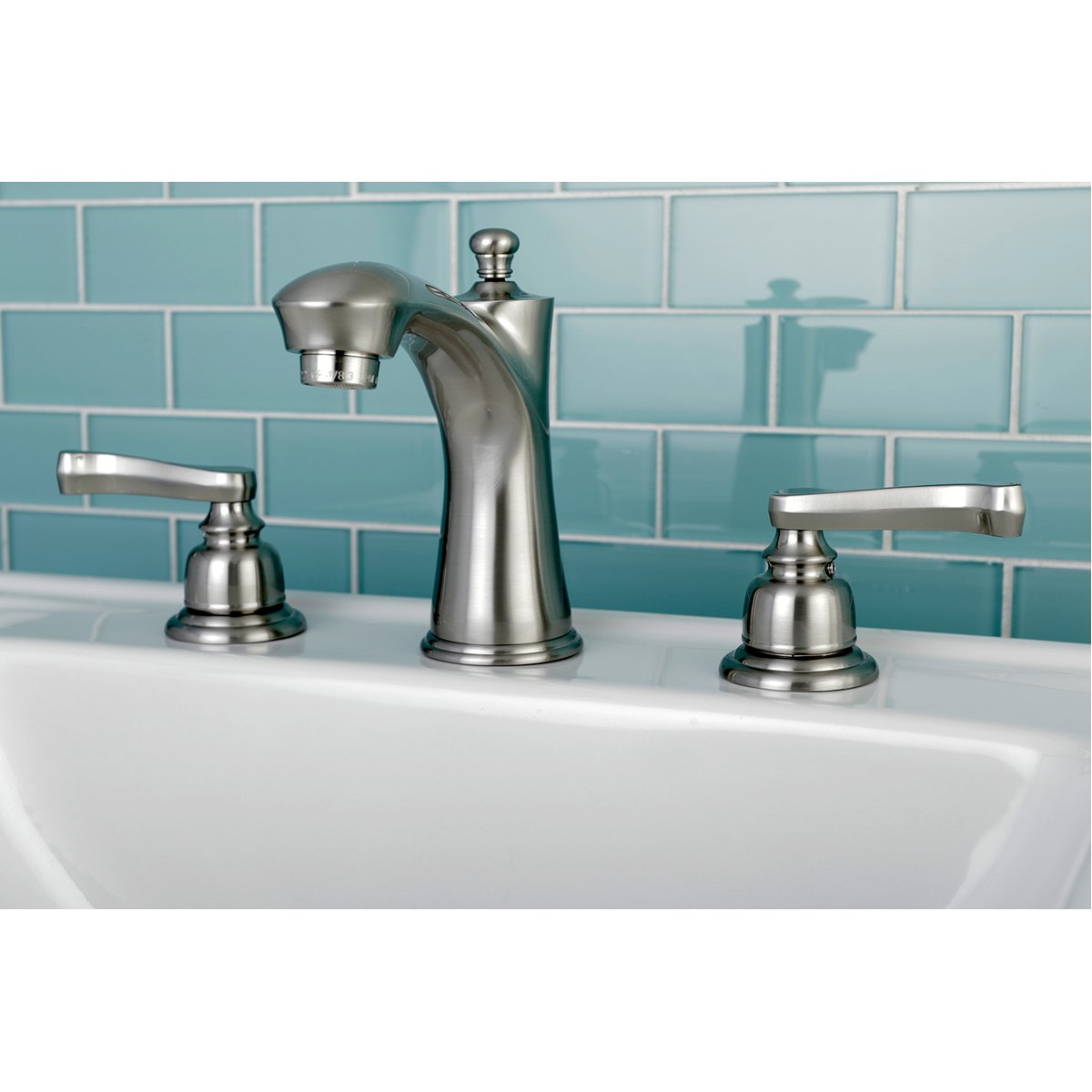 Kingston Brass Royale 8-Inch Widespread Bathroom Faucet