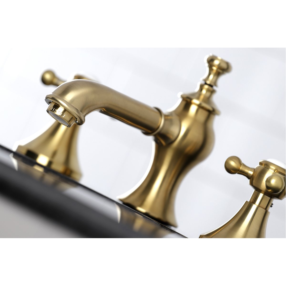 Kingston Brass English Country 8" Widespread Bathroom Faucet