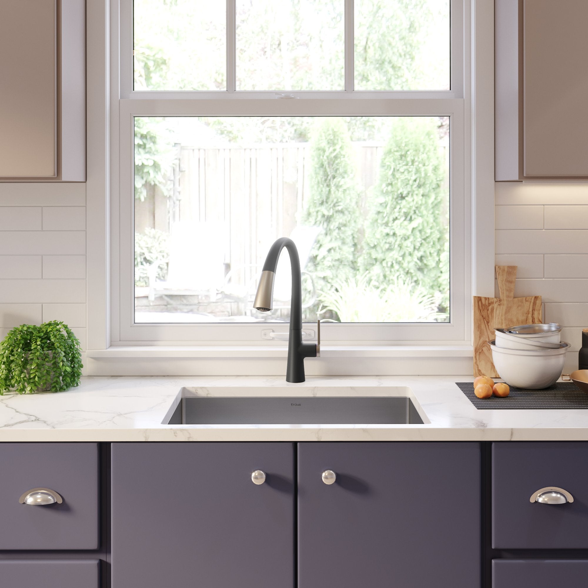 KRAUS Nolen Dual Function Pull-Down Kitchen Faucet in Spot Free Stainless Steel/Matte Black KPF-1673SFSMB | DirectSinks