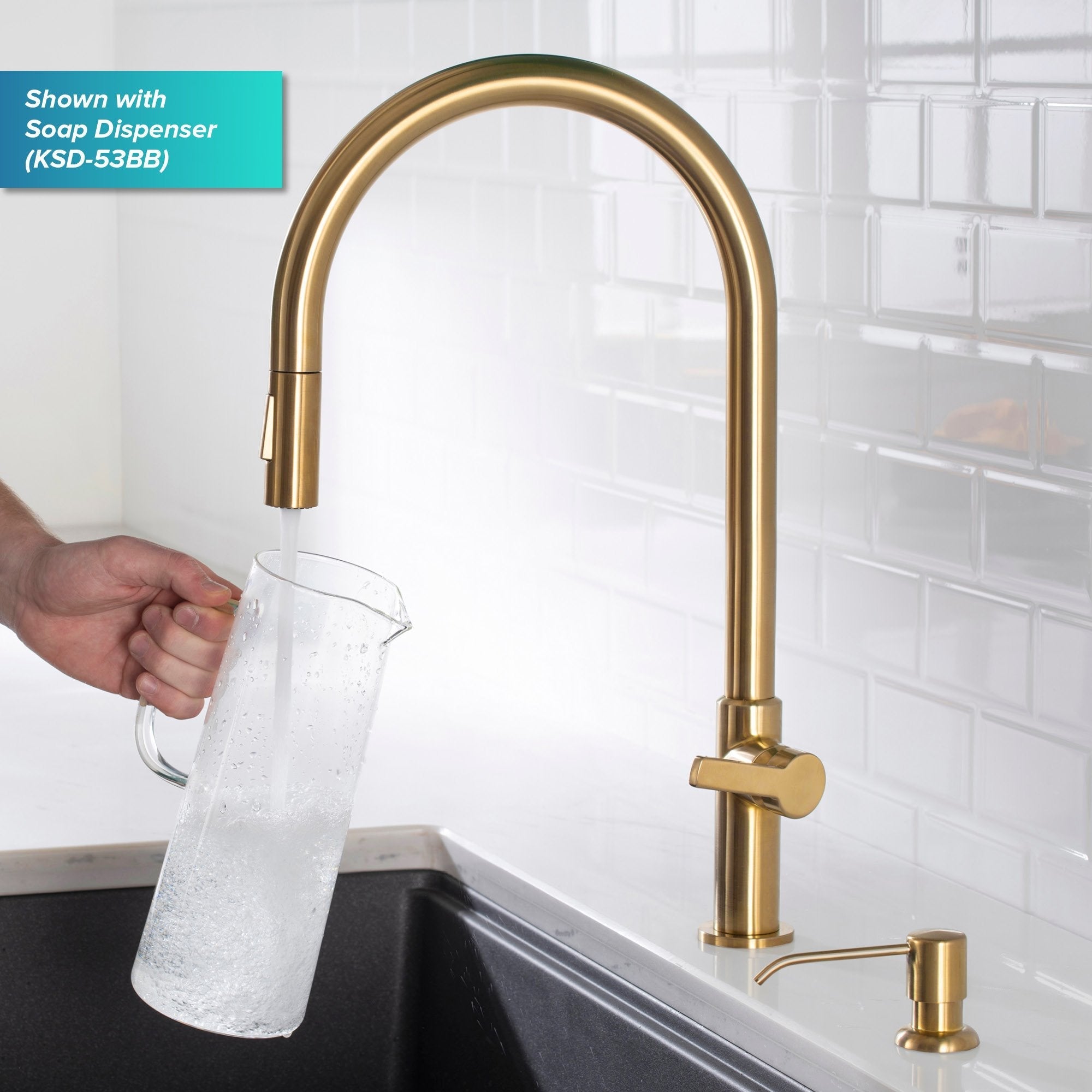 Oletto Single Handle Pull-Down Kitchen Faucet in Brushed Brass