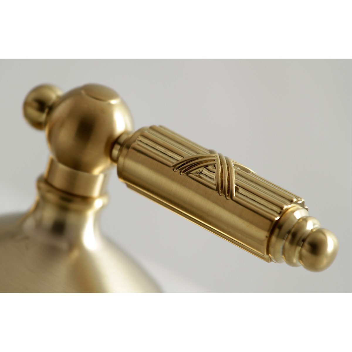 Kingston Brass Georgian 8-Inch Widespread Bathroom Faucet