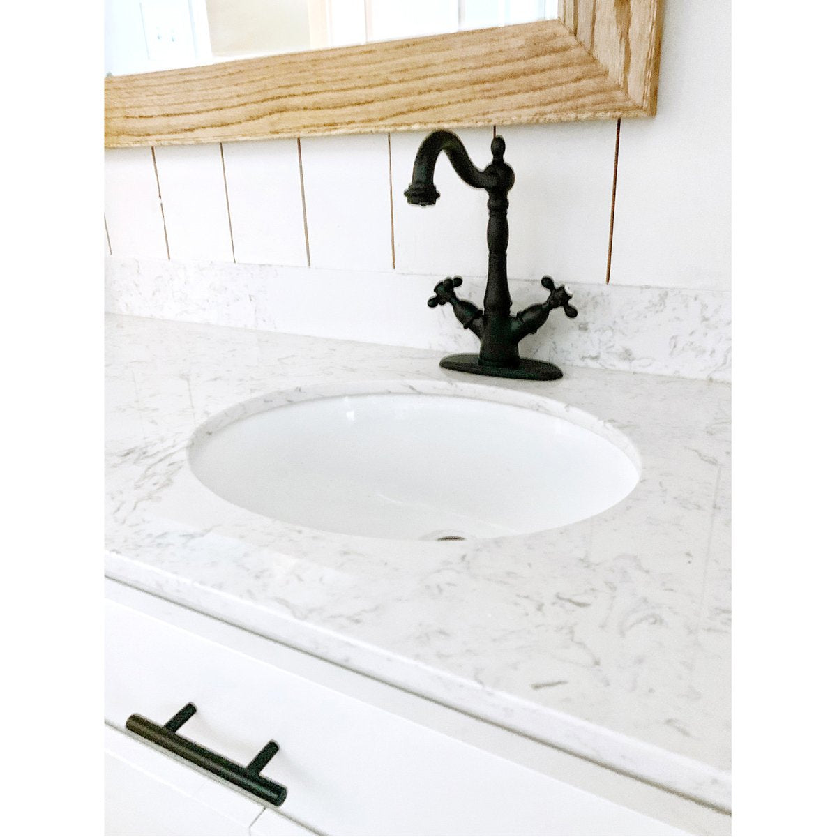 Kingston Brass Heritage 4-Inch Centerset Bathroom Faucet with Pop-Up Drain