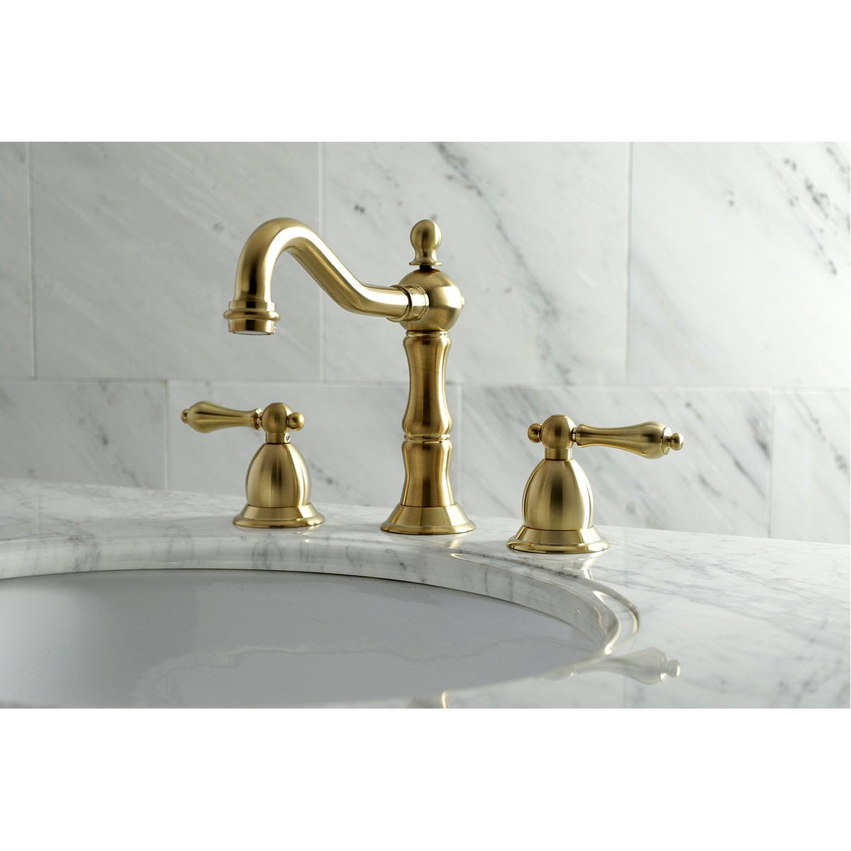 Kingston Brass Heritage 3-Hole 8" Widespread Bathroom Faucet