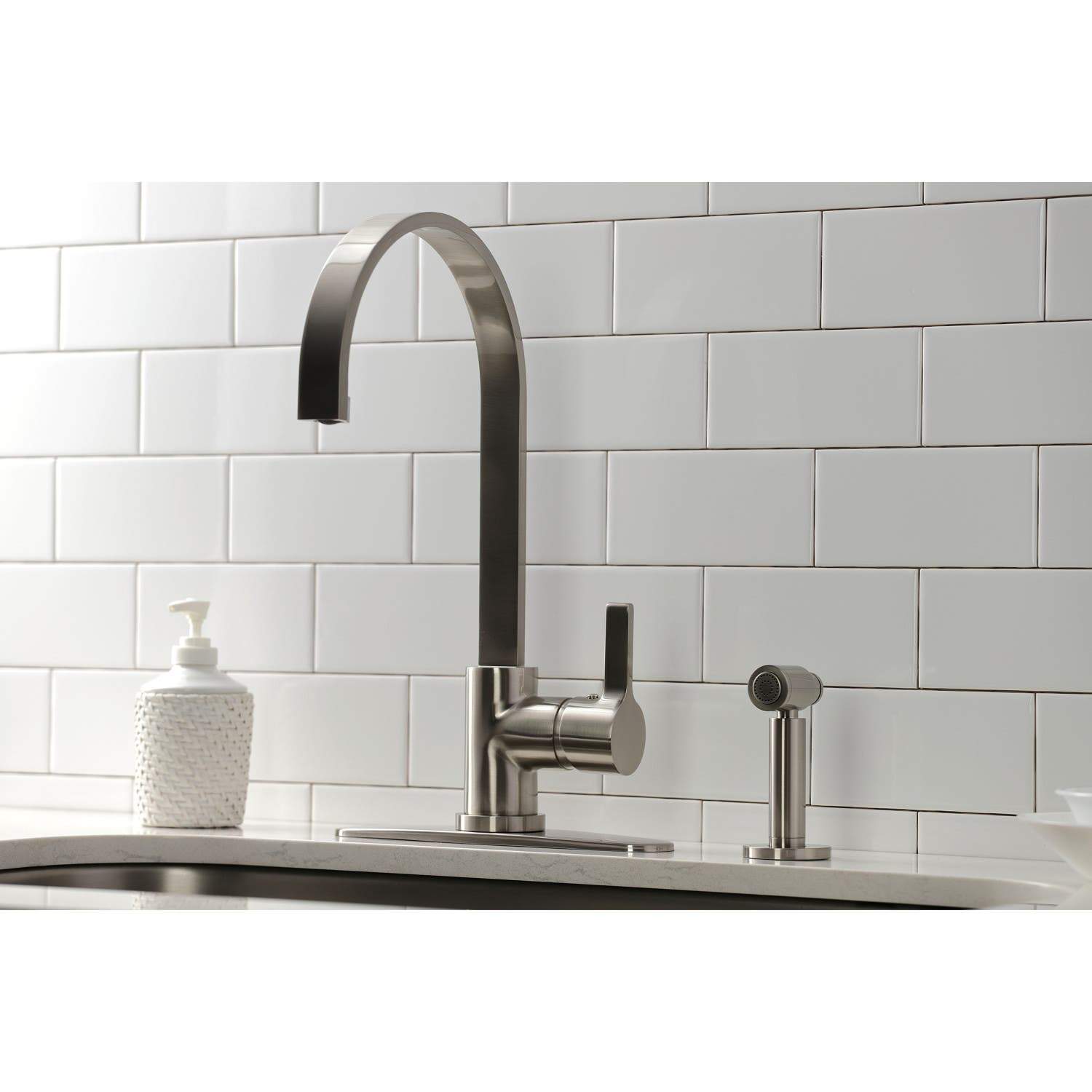 Kingston Brass LS871XCTLBS-P Continental Single-Handle Kitchen Faucet with Brass Sprayer