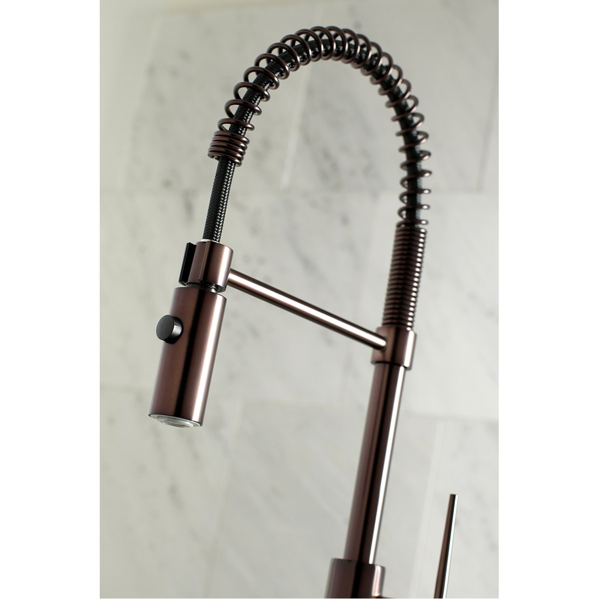 Kingston Brass New York Gourmetier Single-Handle Pull-Down Kitchen Faucet