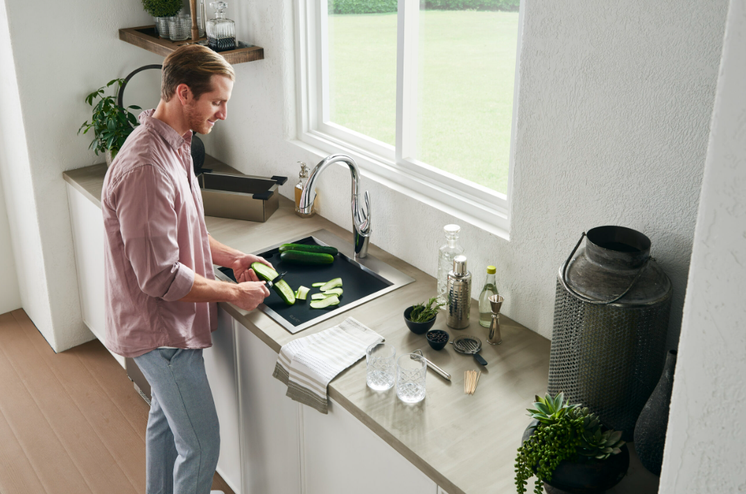 Ruvati 17" x 11" Black Resin Cutting Board for Ruvati Workstation Sinks