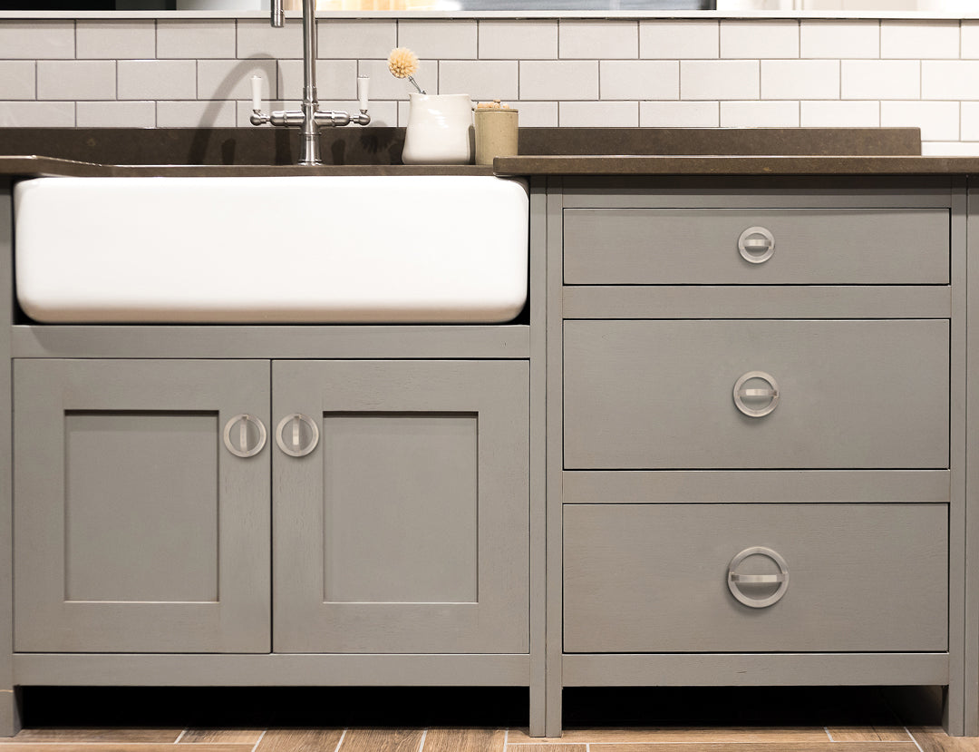 Atlas Homewares Tableau Curved Handle 1-7/16", Available in 4 finishes-DirectSinks