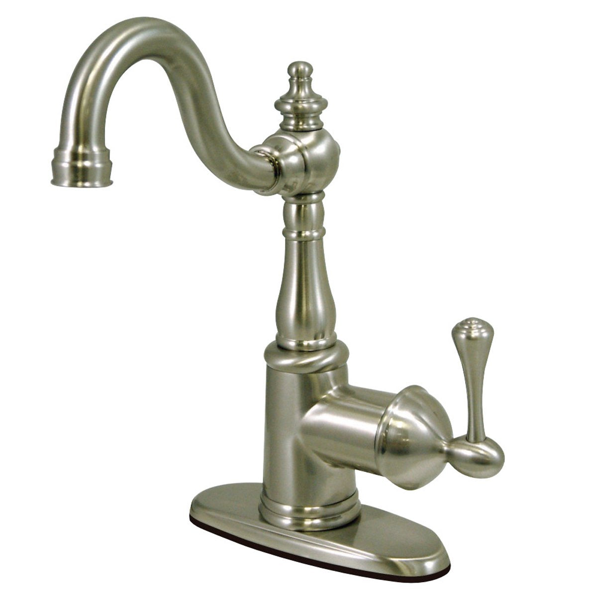 Kingston Brass English Vintage Fauceture Single-Handle 4-Inch Centerset Bathroom Faucet