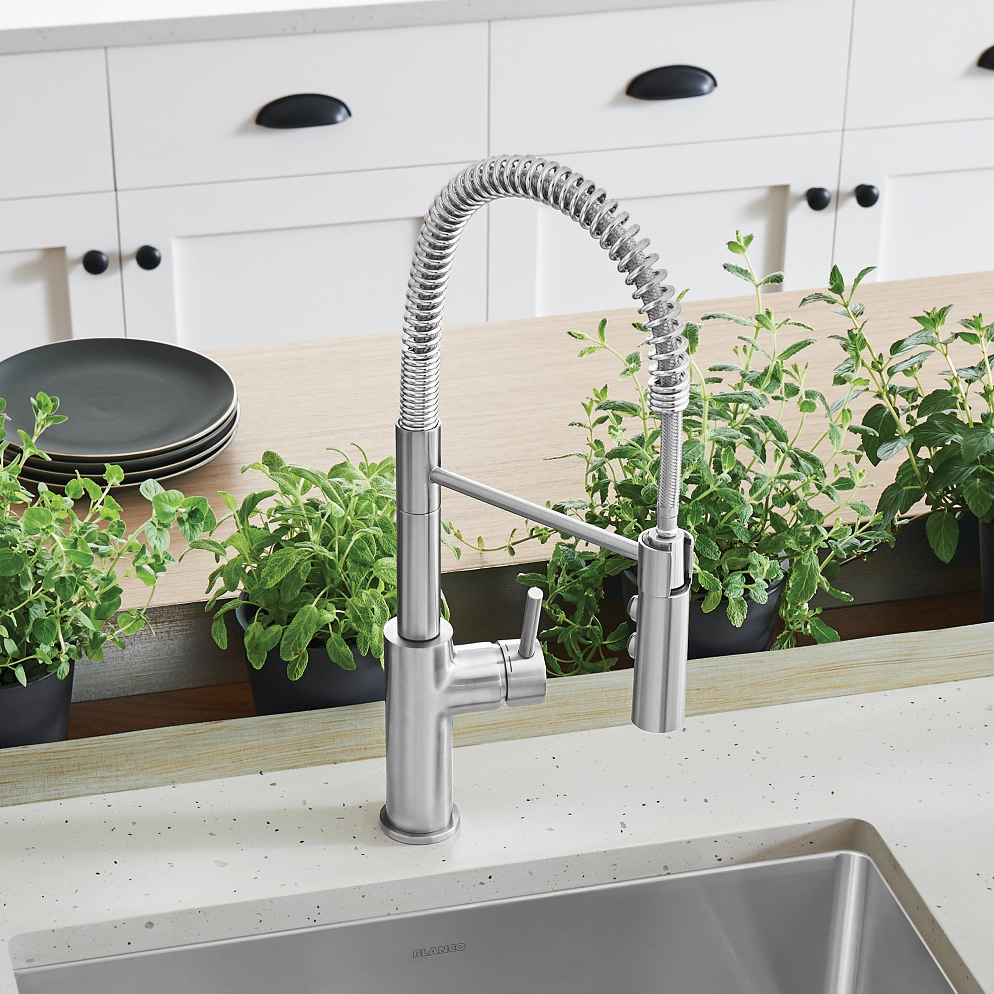 BLANCO Catris Semi-Pro Kitchen Faucet